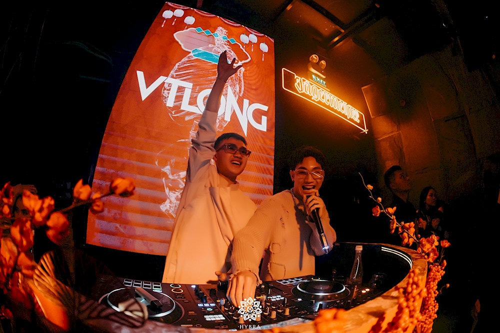 A vibrant atmosphere with professional DJs